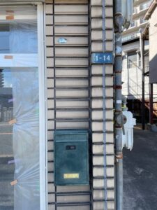 美容院KIKU hairさん表札看板before